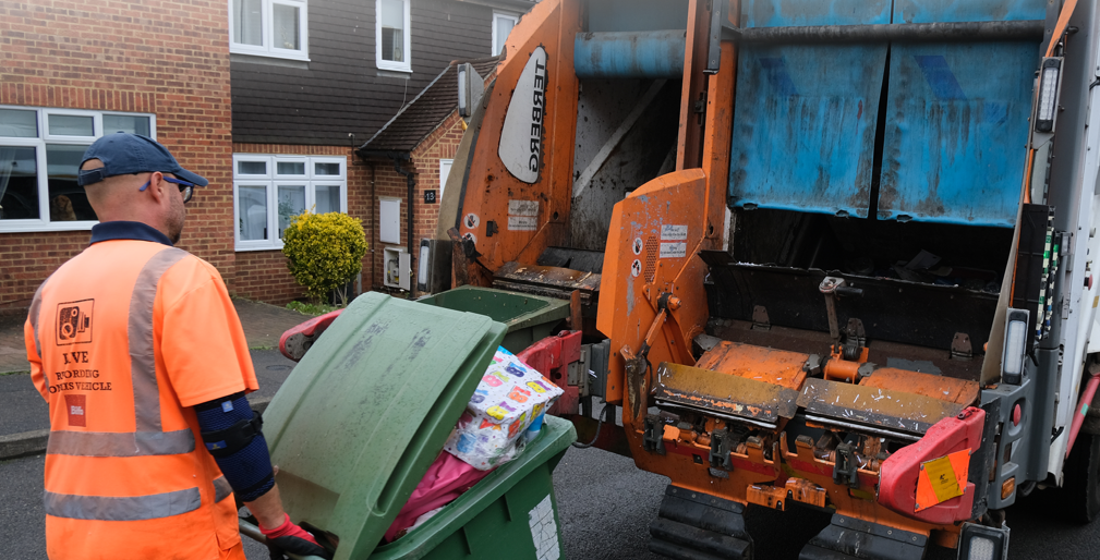 Changes to Christmas and New Year refuse collections image