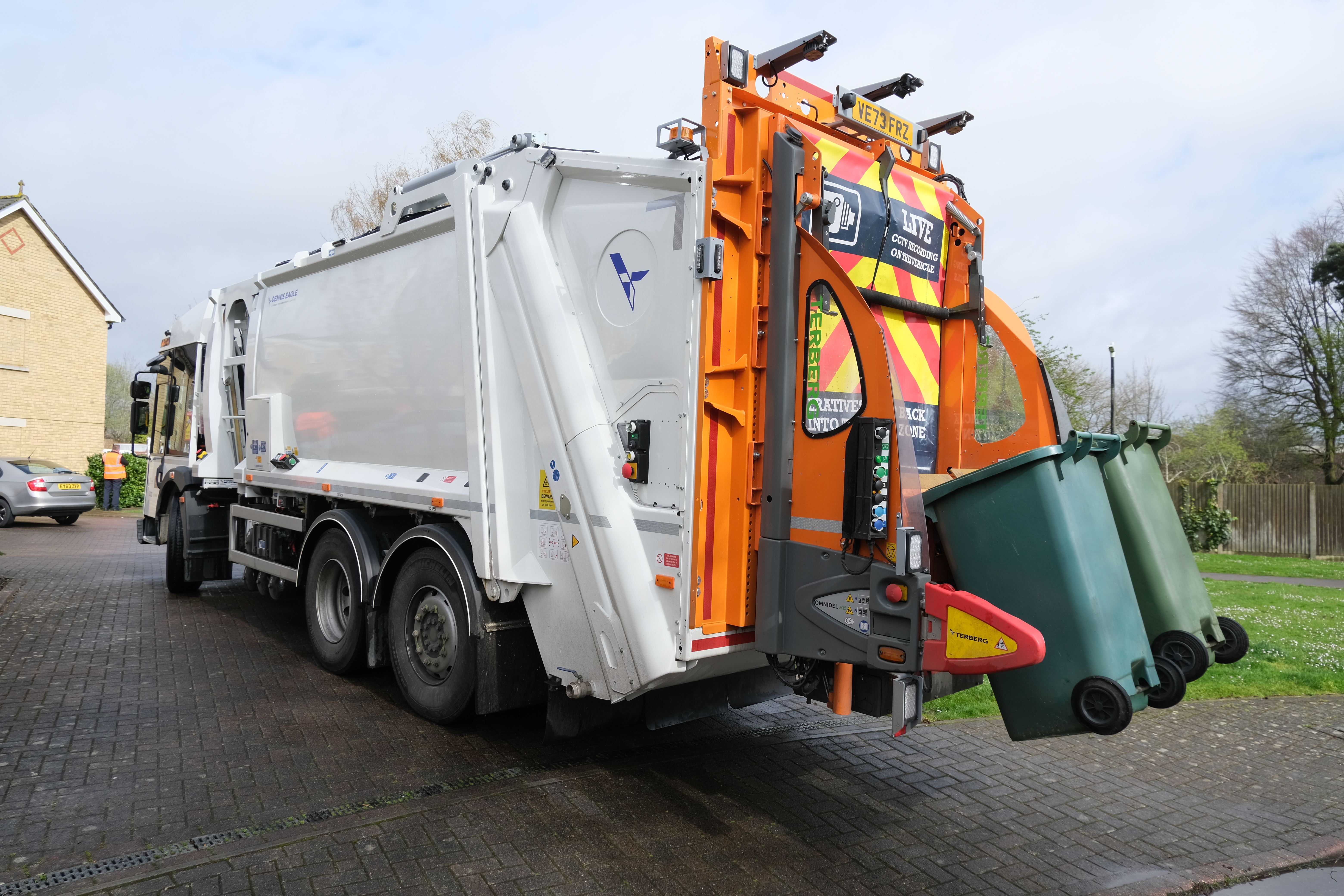 MBC working hard to catch up on waste collections  image